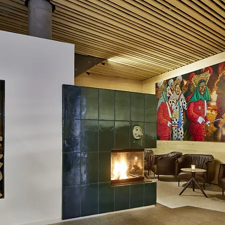 Elzland 9 Linden Otel