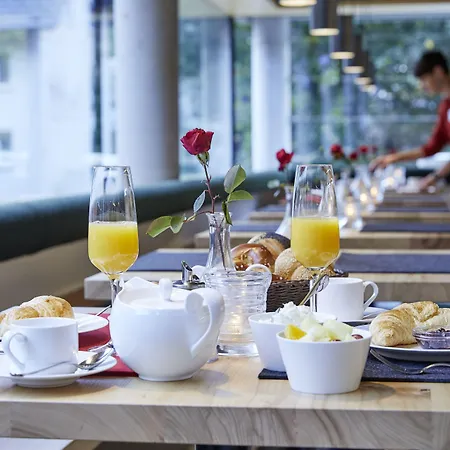 Hotel Elzland 9 Linden 4*