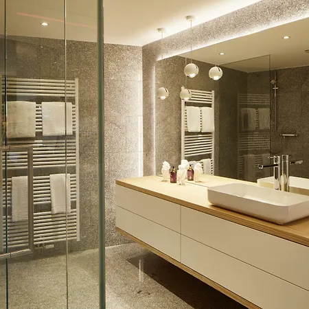 Elzland 9 Linden Otel Elzach