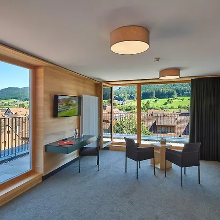 Otel Elzland 9 Linden 4*