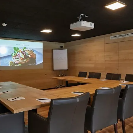 Elzland 9 Linden Otel 4*