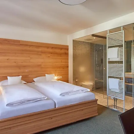 Elzland 9 Linden Business&familien Hotel